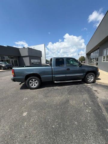 2006 GMC Sierra 1500 SLE1 for sale in Plainfield, IN