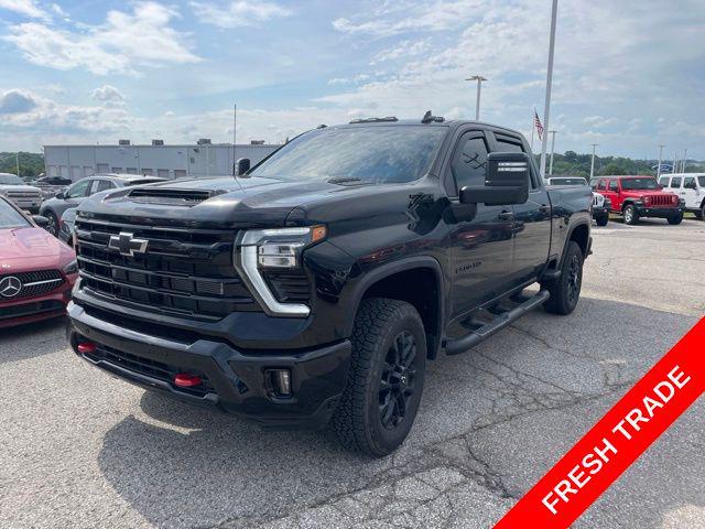 2025 Chevrolet Silverado 2500HD 4WD Crew Cab Standard Bed LTZ for sale in Alexandria, KY