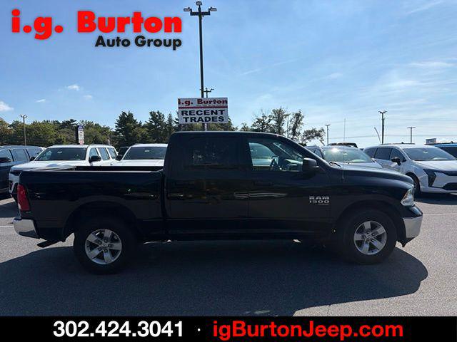 2021 RAM 1500 Classic SLT Crew Cab 4x4 57 Box