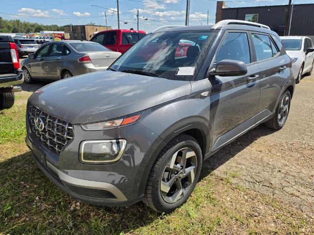 2024 Hyundai Venue SEL for sale near Chillicothe, OH