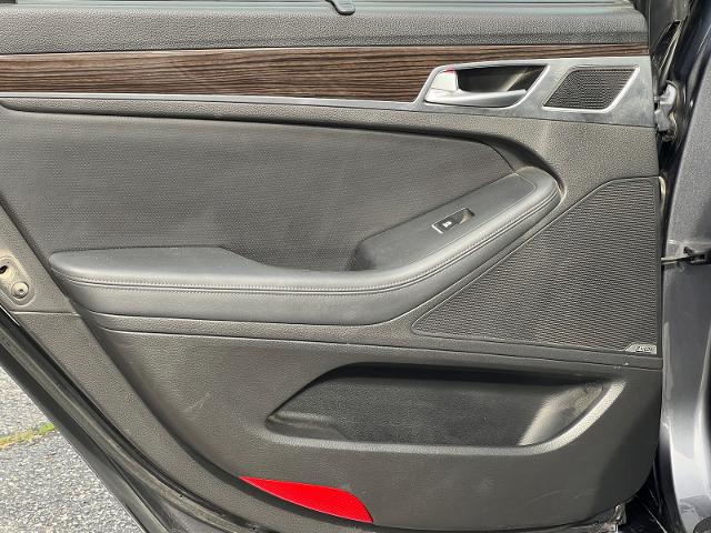 2015 Hyundai Genesis 3.8