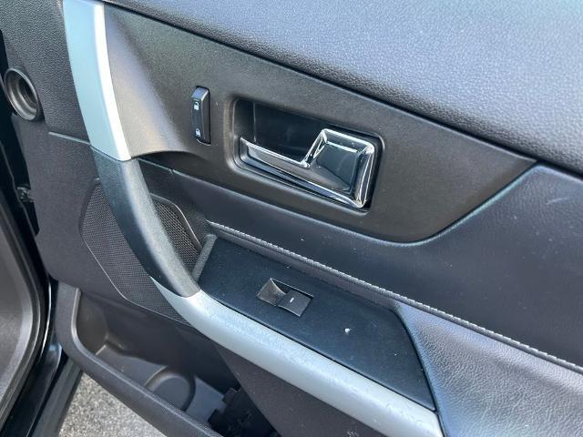 2011 Ford Edge SE