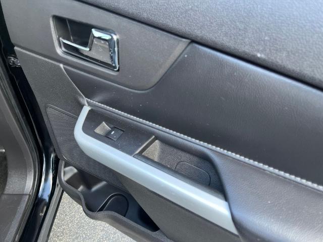 2011 Ford Edge SE