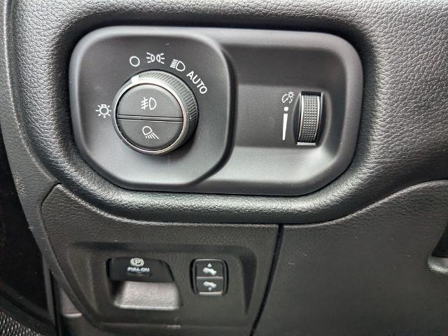 2022 Ram 1500 Big Horn Quad Cab 4x2 64 Box