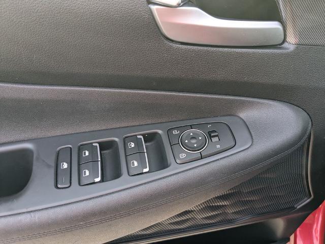 2021 Hyundai Santa Fe SE