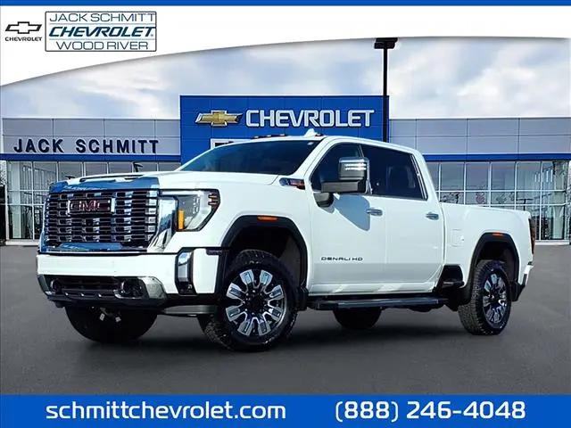 2024 GMC Sierra 3500HD 4WD Crew Cab Standard Bed Denali for sale in Wood River, IL