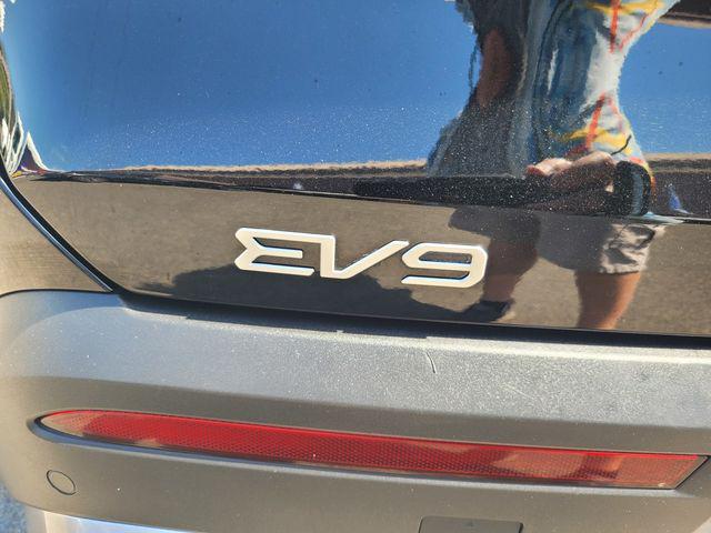 2024 Kia EV9 Wind