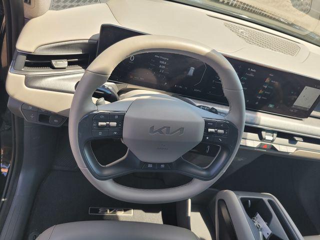 2024 Kia EV9 Wind