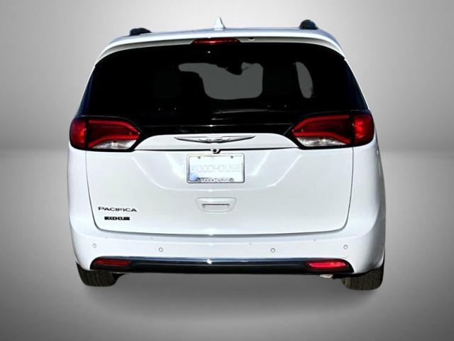 2019 Chrysler Pacifica Touring L Plus