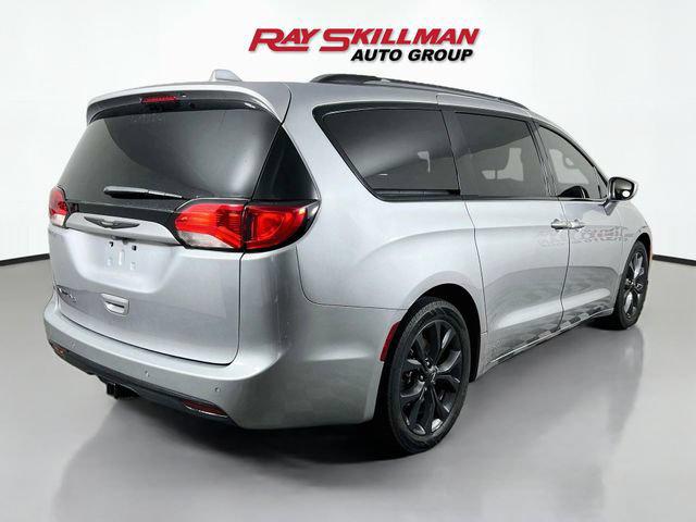 2019 Chrysler Pacifica Touring L Plus