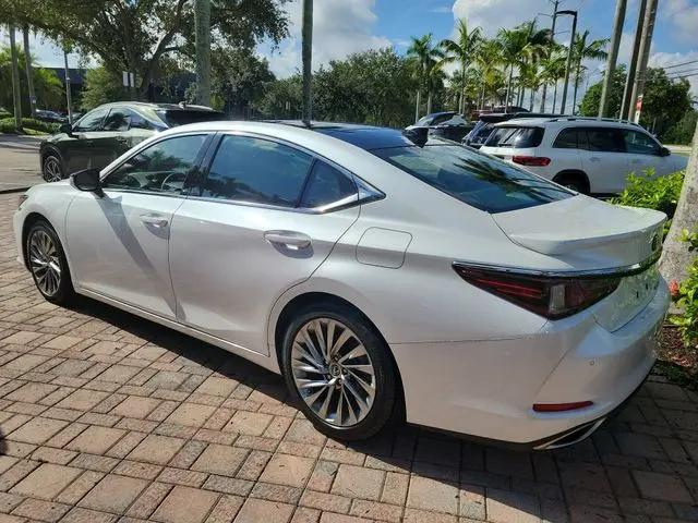 2022 Lexus ES ES 350 Ultra Luxury