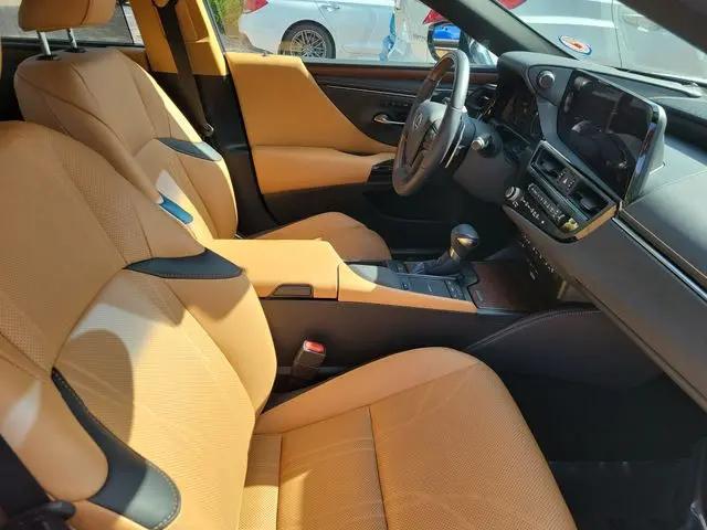 2022 Lexus ES ES 350 Ultra Luxury
