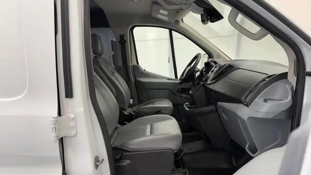 2018 Ford Transit T-250