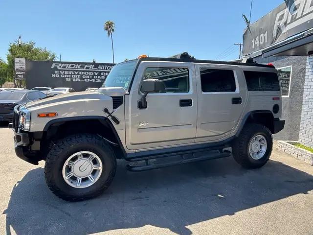 2003 HUMMER H2 Base