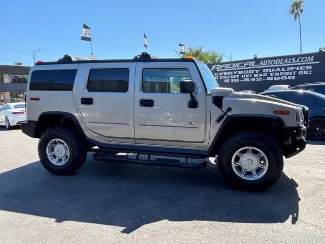 2003 HUMMER H2 Base