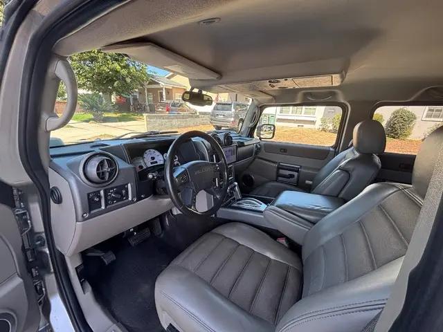 2003 HUMMER H2 Base