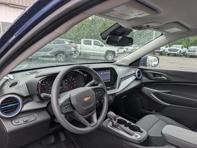 2024 Chevrolet Trax FWD SP