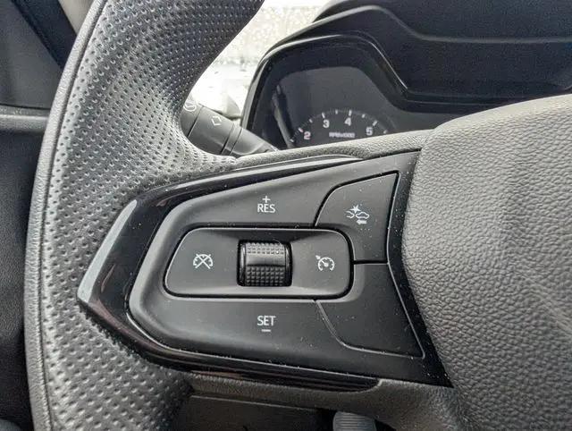 2024 Chevrolet Trax FWD SP