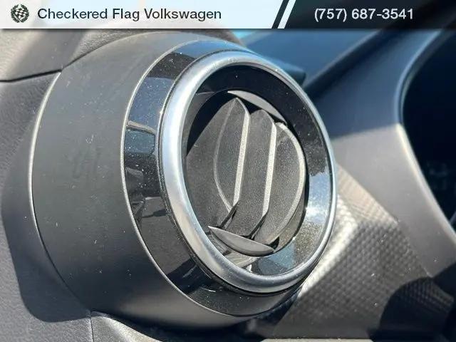 2024 Nissan Kicks SV Xtronic CVT