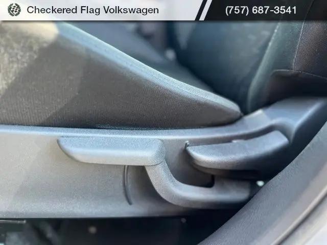 2024 Nissan Kicks SV Xtronic CVT