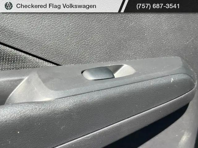 2024 Nissan Kicks SV Xtronic CVT
