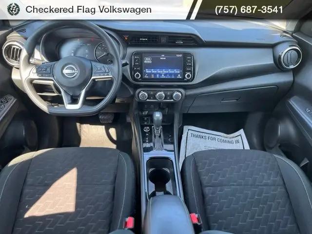2024 Nissan Kicks SV Xtronic CVT