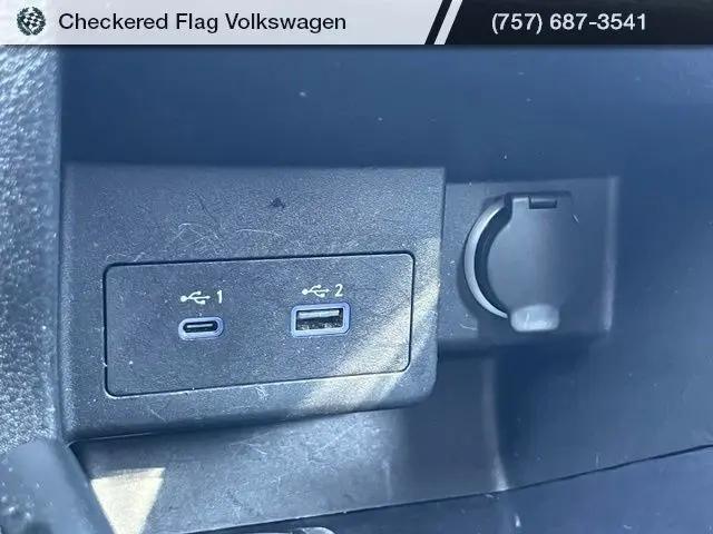 2024 Nissan Kicks SV Xtronic CVT