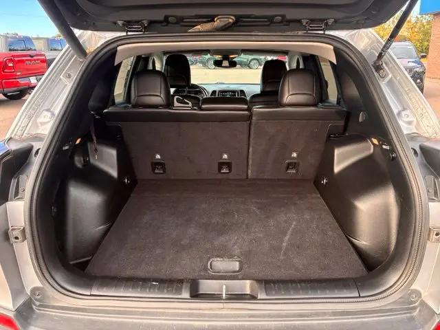 2021 Jeep Cherokee Latitude Lux 4x4