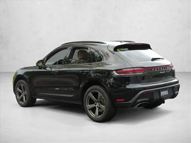 2025 Porsche Macan Macan