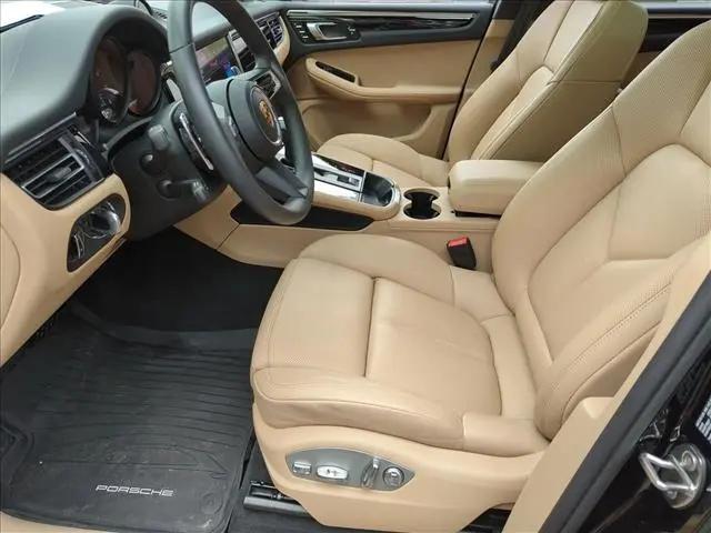 2025 Porsche Macan Macan