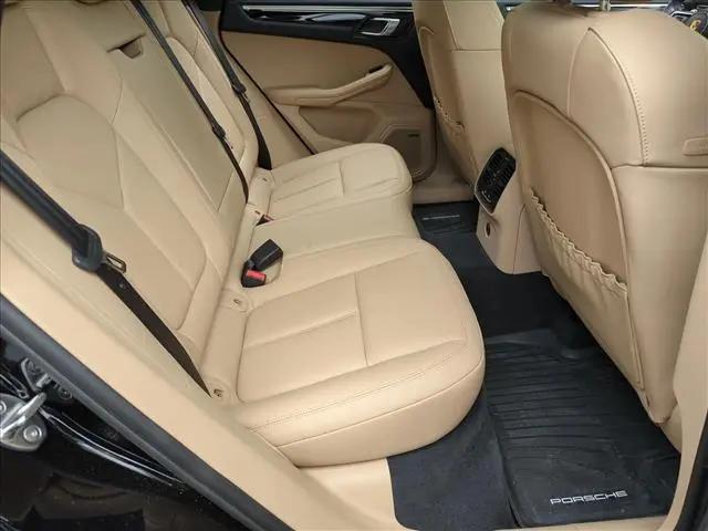 2025 Porsche Macan Macan