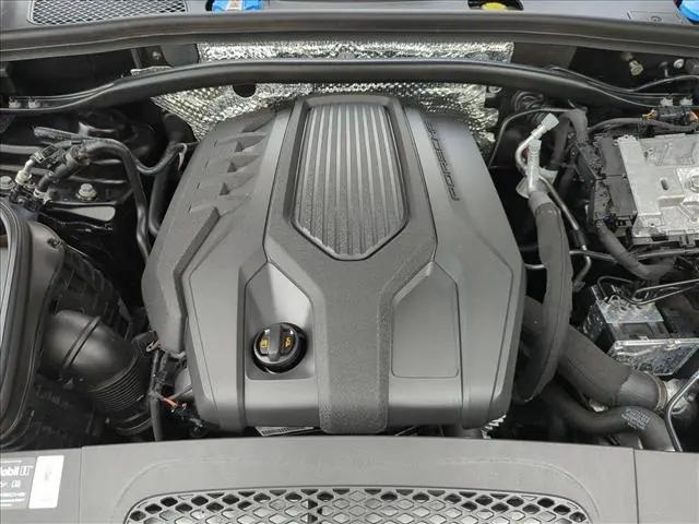 2025 Porsche Macan Macan