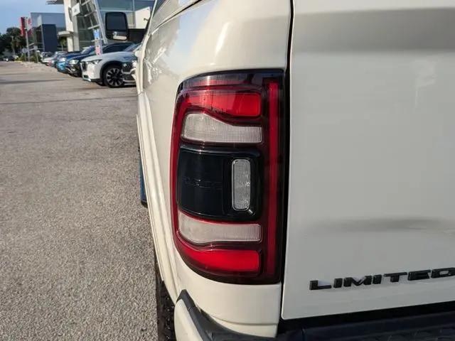 2023 Ram 3500 Limited Crew Cab 4x4 8 Box