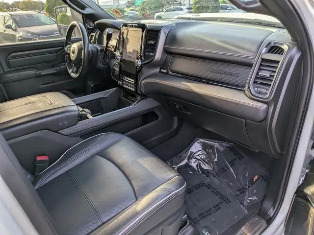 2023 Ram 3500 Limited Crew Cab 4x4 8 Box