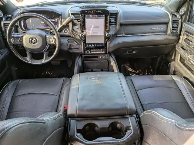 2023 Ram 3500 Limited Crew Cab 4x4 8 Box