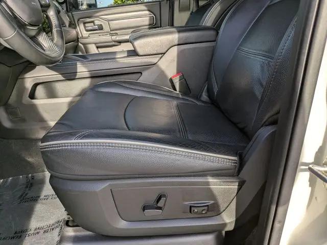 2023 Ram 3500 Limited Crew Cab 4x4 8 Box