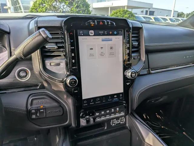 2023 Ram 3500 Limited Crew Cab 4x4 8 Box
