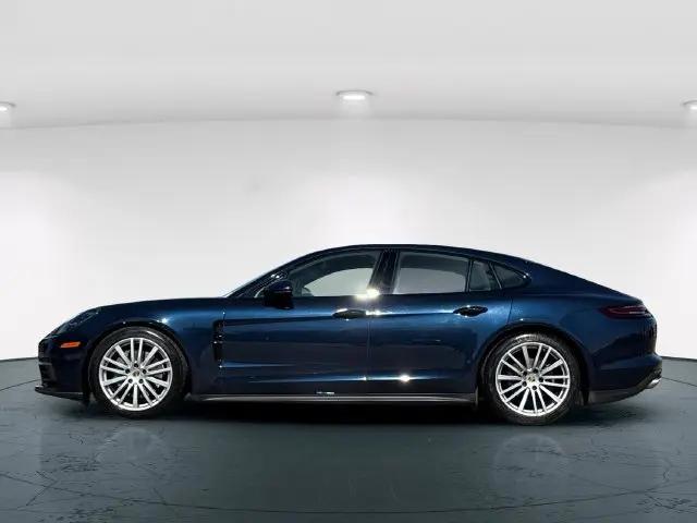 2018 Porsche Panamera 4S