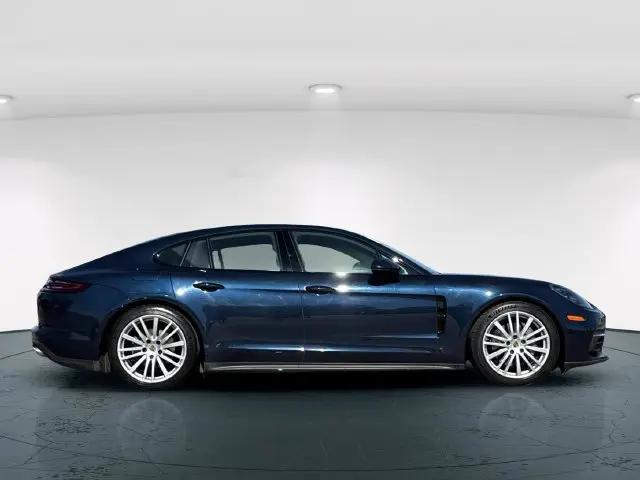 2018 Porsche Panamera 4S