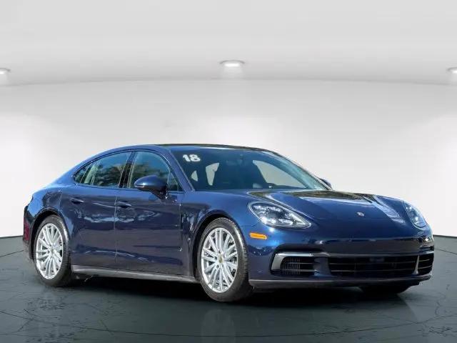 2018 Porsche Panamera 4S