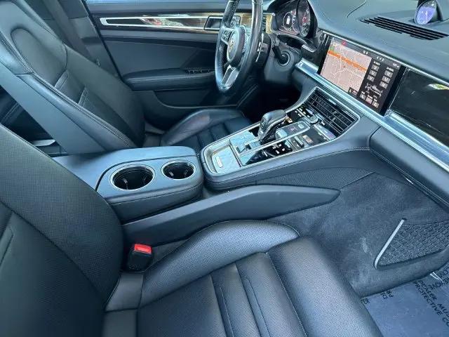 2018 Porsche Panamera 4S