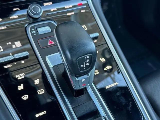 2018 Porsche Panamera 4S