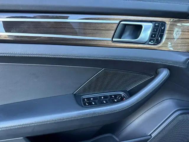 2018 Porsche Panamera 4S