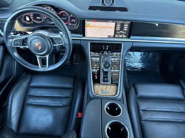 2018 Porsche Panamera 4S