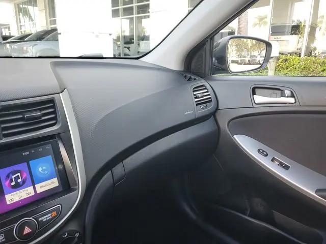 2015 Hyundai Accent GS