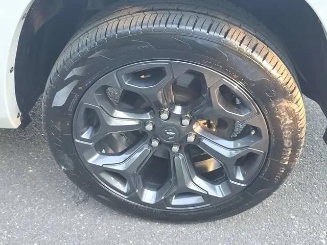 2021 Ram 1500 Limited Crew Cab 4x4 57 Box