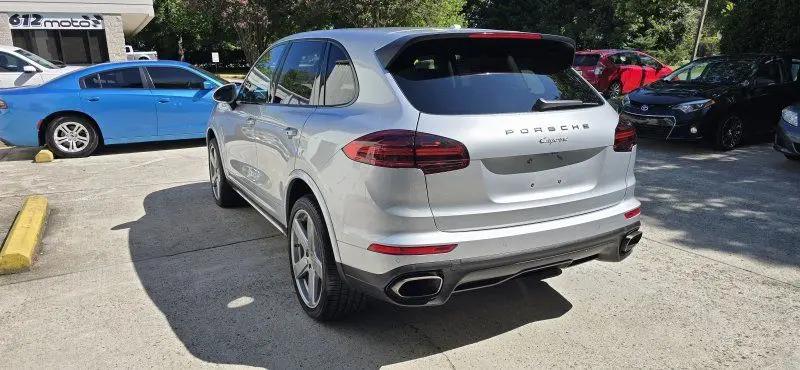 2018 Porsche Cayenne Platinum Edition