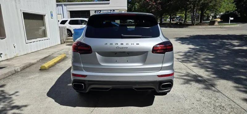 2018 Porsche Cayenne Platinum Edition