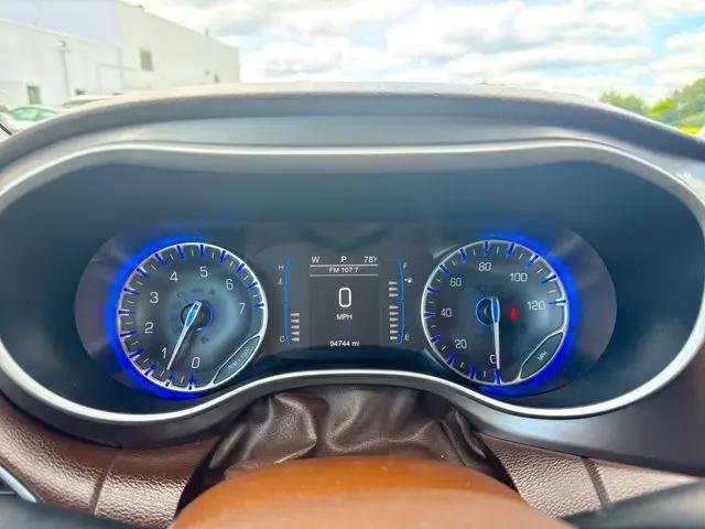 2017 Chrysler Pacifica Touring-L