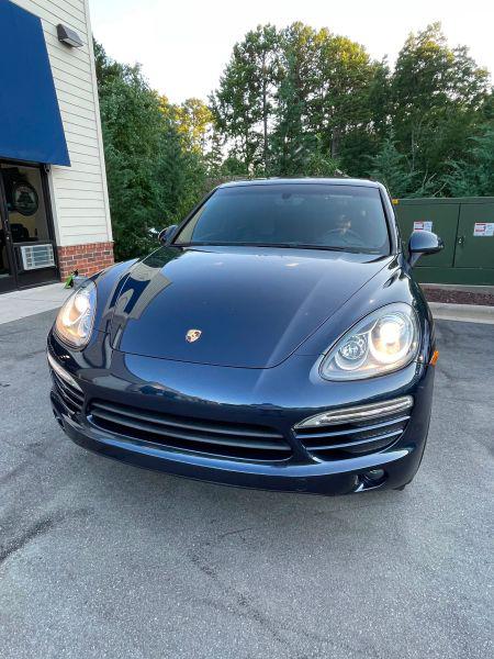 2011 Porsche Cayenne Base
